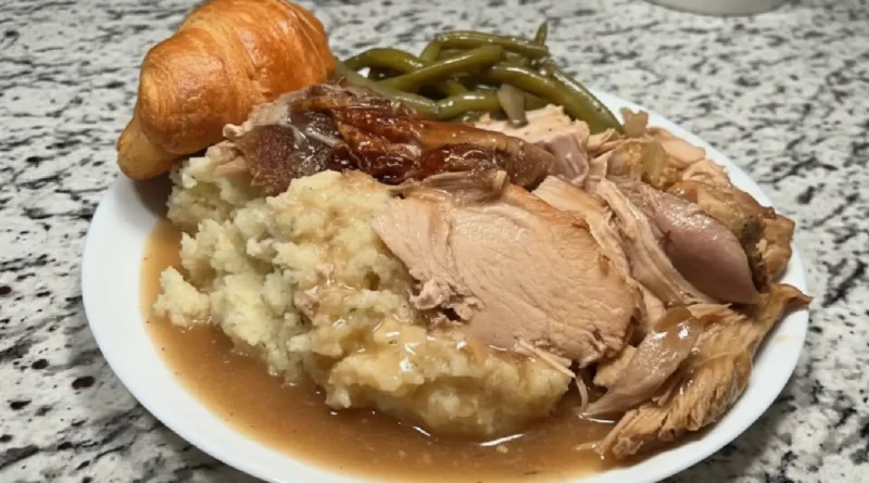 A photo of a Perfect Turkey Gravy