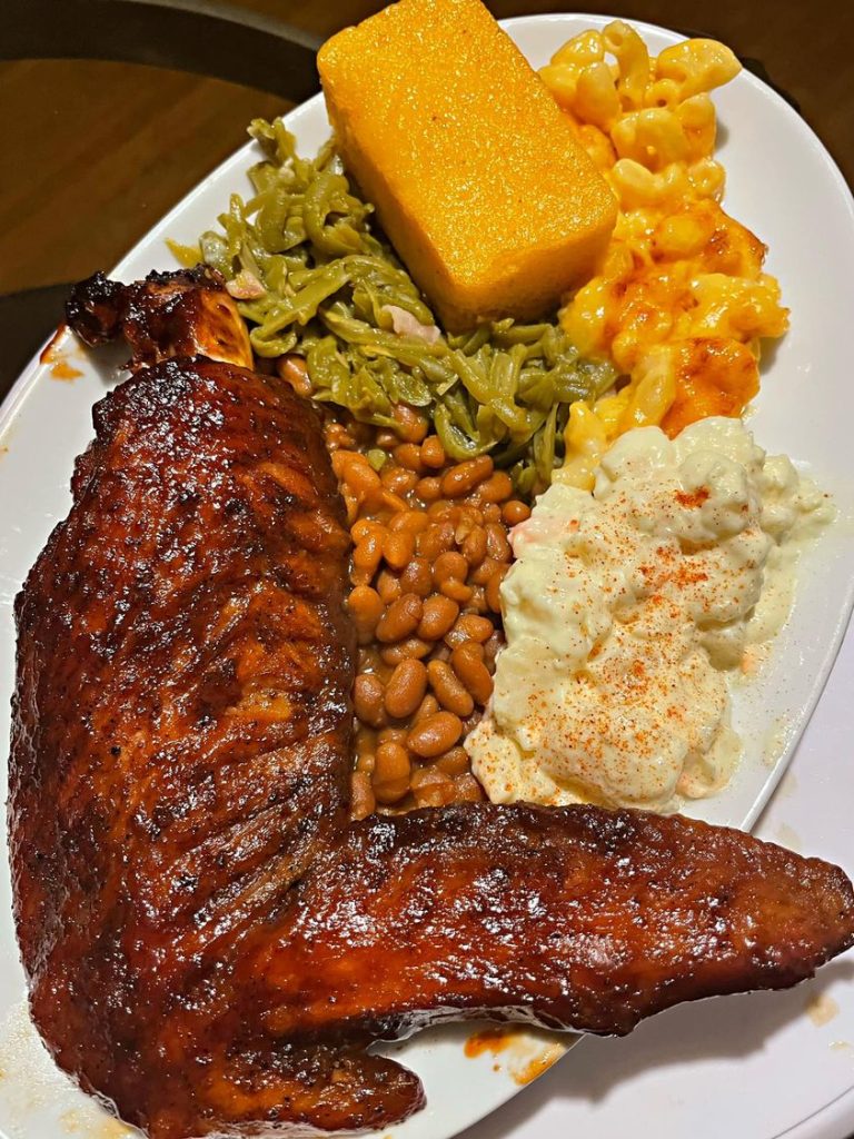 Smoked bbq turkey wing