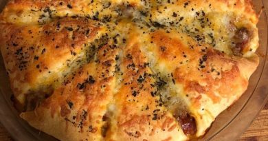 Italian Crescent Casserole – A delectable blend of ground beef, pasta sauce, and Italian cheeses in a golden-brown crescent crust.