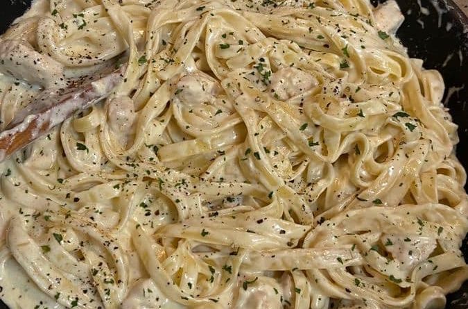 Homemade Chicken Alfredo Pasta
