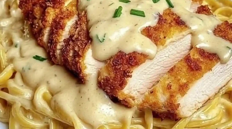 Crispy Chicken with Creamy Garlic Pasta
