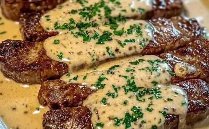 Juicy Steak with Creamy Garlic Sauce