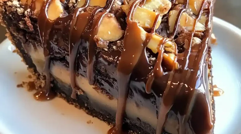 Caramel Turtle Brownie Pie