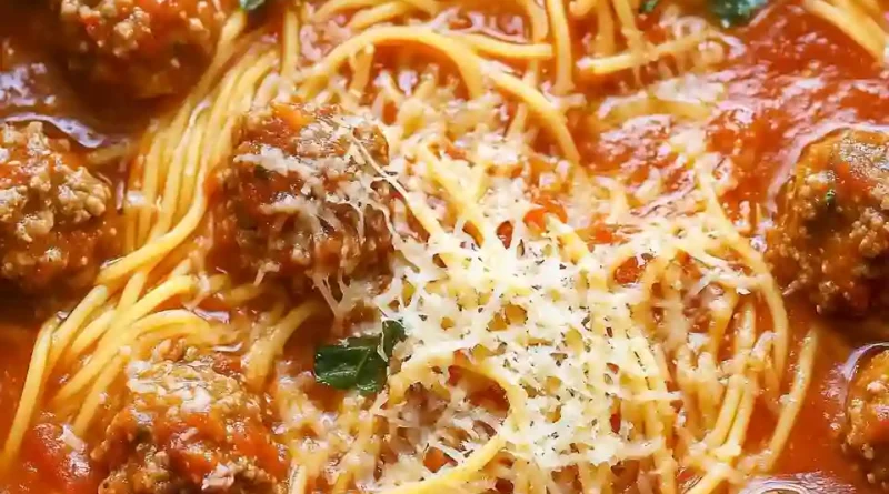 Easy Italian Meatball Soup with Spaghetti