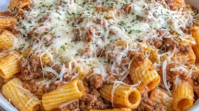Cheesy Beef Rigatoni Bake