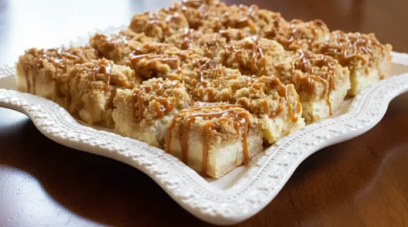 Caramel Apple Cheesecake Bars