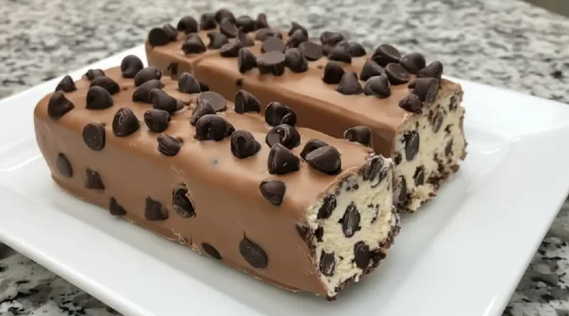 No-Bake Chocolate Chip Cookie Dough Bars