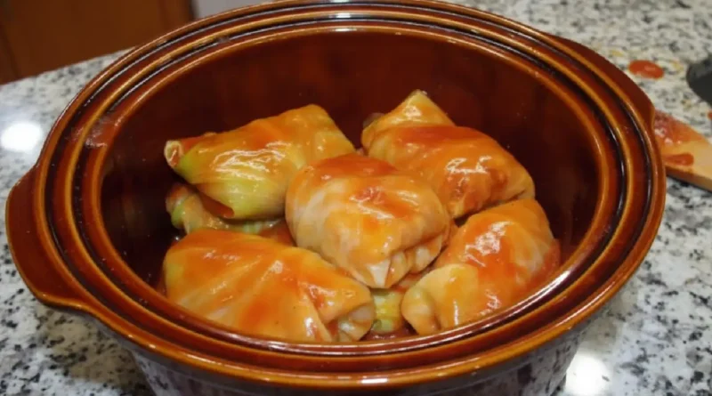 Slow Cooker Swedish Cabbage Rolls